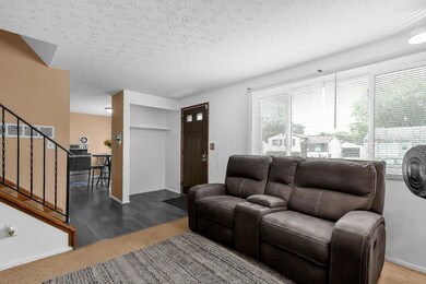 2152 Hanby Square South Columbus Ohio-7