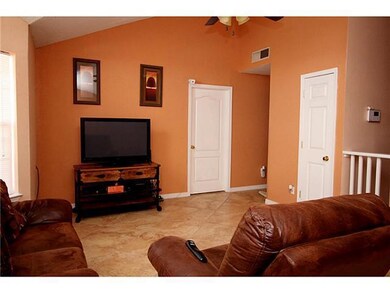 14616 Canario Dr, Horizon City, TX 79928 - photo 3