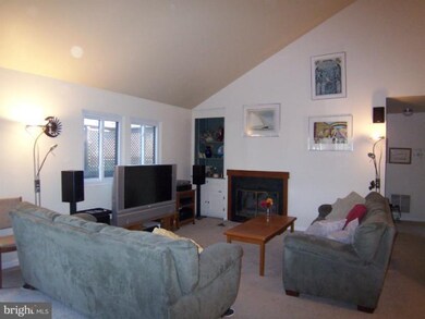 399 Harbor Dr, Annapolis, MD 21403 - photo 6