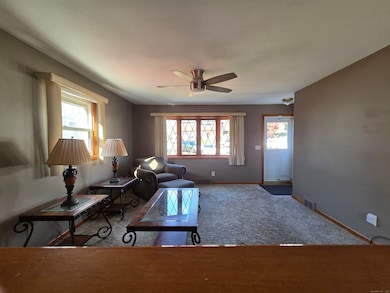 8 Circle Dr, East Haven, CT 06513 - photo 6