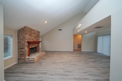 5407 Oakhaven Ln, Houston, TX 77091 - photo 7