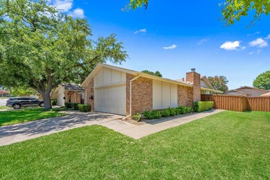 831 Shady Glen Ln, Bedford, TX 76021 - photo 4