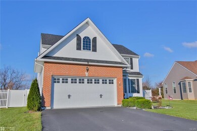 659 Mulberry Dr, Nazareth, PA 18064 - photo 4