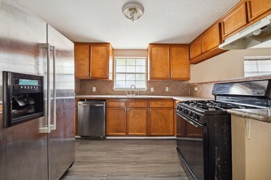 3622 Rebecca St, Houston, TX 77021 - photo 6