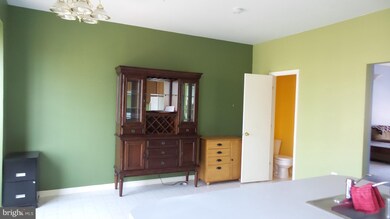 152 Penwick Cir, Frederick, MD 21702 - photo 7