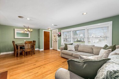 8 E Main St, Middleboro, MA 02346 - photo 6