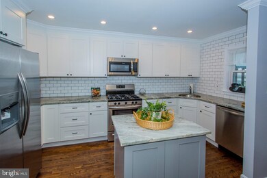 3628 Benson Ave, Halethorpe, MD 21227 - photo 7