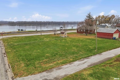 702 - 708 W Front St, Buffalo, IA 52728 - photo 3