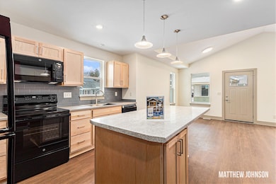 2096 Willard Ave SE, Grand Rapids, MI 49507 - photo 7