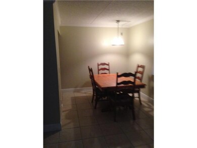 219 Meadows Cir unit 219, Boynton Beach, FL 33436 - photo 2