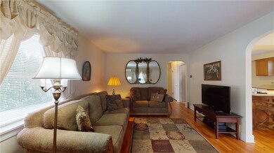 418 Strathmore Ave, Erie, PA 16505 - photo 4