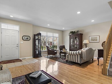 4269 Linden Tree Ln unit 4269, Glenview, IL 60026 - photo 5