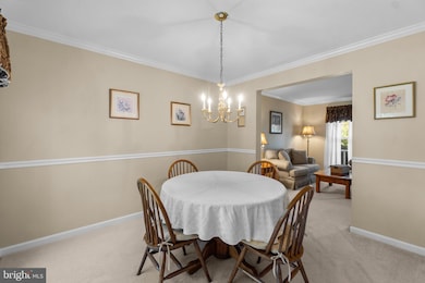 1323 Holt Ct, Sykesville, MD 21784 - photo 6