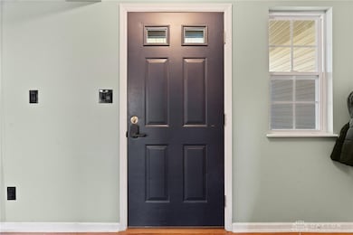 8680 Plum Creek Ct, Franklin, OH 45005 - photo 6