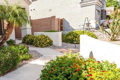 02 Front Walk