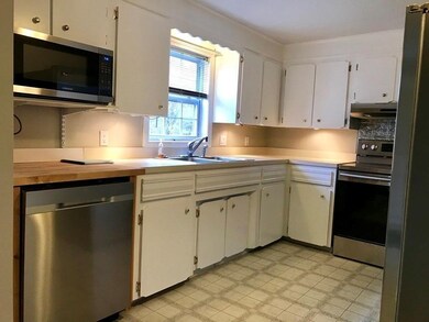 9 Wysocki Dr unit 34, Dudley, MA 01571 - photo 6