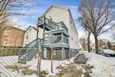 unlisted-address, Chicago, IL 60609 - photo 3