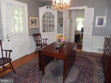 1210 Lake Falls Rd, Baltimore, MD 21210 - photo 7