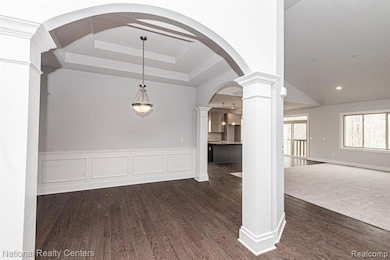 8311 Meadow Creek Dr, Goodrich, MI 48438 - photo 5