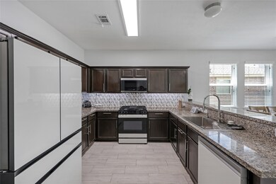 12639 Caldwell Canyon Ln, Houston, TX 77014 - photo 2