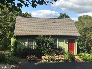 8220 Walter Martz Rd, Frederick, MD 21702 - photo 4