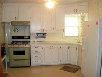 16 W Chicago St, Shawnee, OK 74804 - photo 3