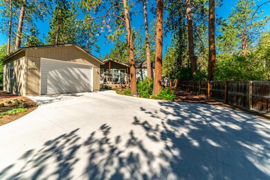 60909 Mcmullin Dr, Bend, OR 97702 - photo 4