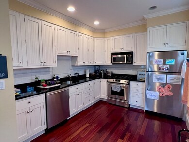 51 Upland Rd unit 1, Cambridge, MA 02140 - photo 4