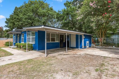 1480 Alecia Dr, Jacksonville, FL 32205 - photo 4