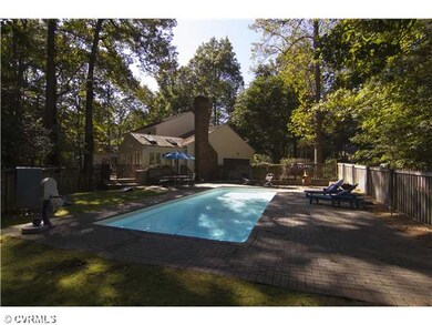 Pool - beautiful Salt Water fiberglass pool with a