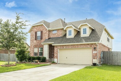 1037 Luke Dr, Alvin, TX 77511 - photo 2