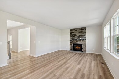 24 N Windsong Ct, Fishersville, VA 22939 - photo 3