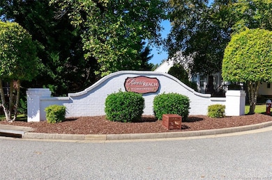 314 Oak Ridge Dr, Newport News, VA 23603 - photo 2