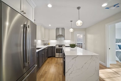 61R Prescott St unit 1, Somerville, MA 02143 - photo 2