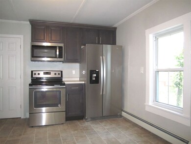 9 Pierce St, Concord, NH 03301 - photo 3