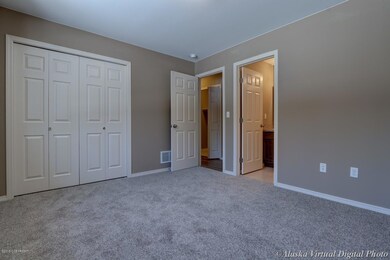 Photo similar construction