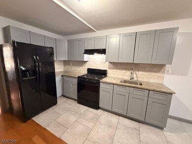 47 Fleming Ave unit 2, Newark, NJ 07105 - photo 7