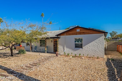 3327 N 18th Ave, Phoenix, AZ 85015 - photo 3