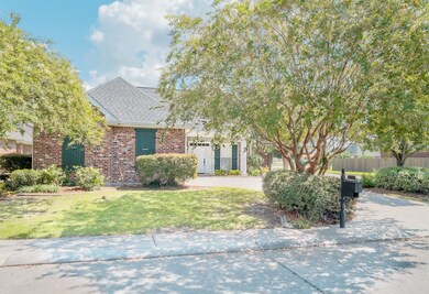 408 Sugar Mill Courtyard, Houma, LA 70360 - photo 4