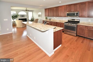 25306 Mcintyre Square, Chantilly, VA 20152 - photo 7