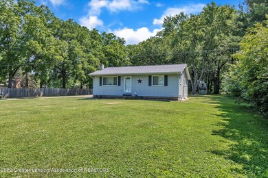 04-2107-S-Waverly-Rd-WindowStill-Real-Es