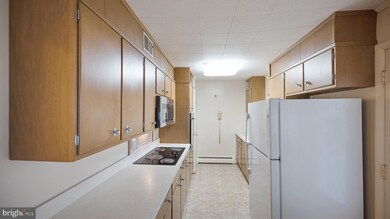 355 Scott Dr, Silver Spring, MD 20904 - photo 4