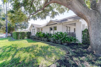 1002 W Gardner St, Houston, TX 77009 - photo 4