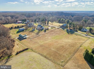 348 S River Clubhouse Rd, Harwood, MD 20776 - photo 4