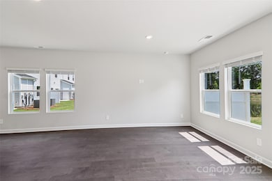 4031 Summit Woods Dr, Charlotte, NC 28216 - photo 3