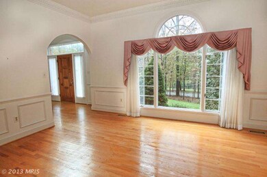 5722 Greenview Ln, Warrenton, VA 20187 - photo 4