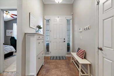 04-Foyer
