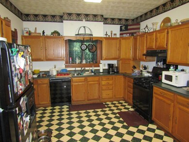 340 Wilson St, Wabash, IN 46992 - photo 6