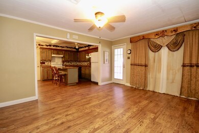 530 College Rd, Eunice, LA 70535 - photo 7