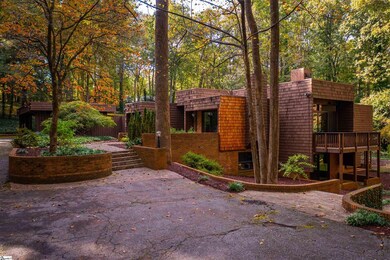 120 Hathaway Cir, Greenville, SC 29617 - photo 2